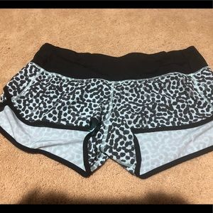 Lululemon speeds block it pocket